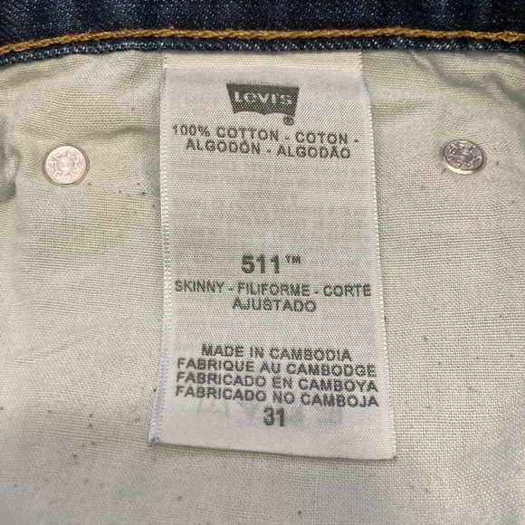 Women’s Levi’s 511 Skinny Shorts Size 31 - Picture 4 of 4